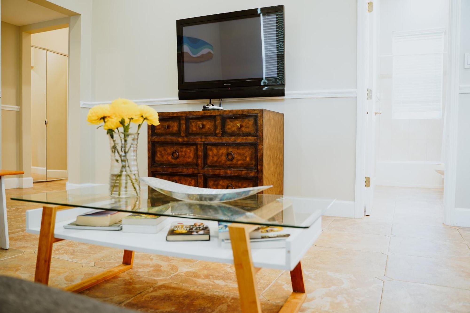 Shangri-La Boutique Bed & Breakfast West Bay Quarto foto