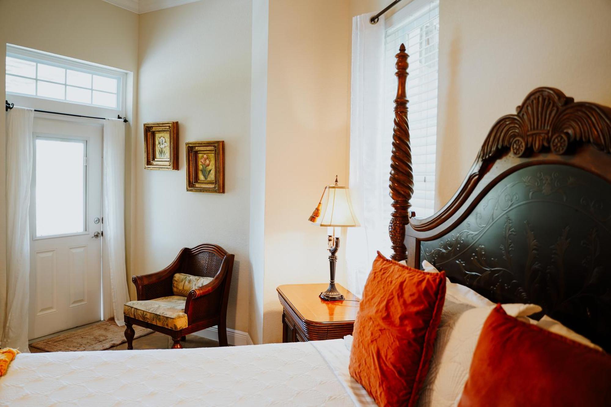 Shangri-La Boutique Bed & Breakfast West Bay Quarto foto